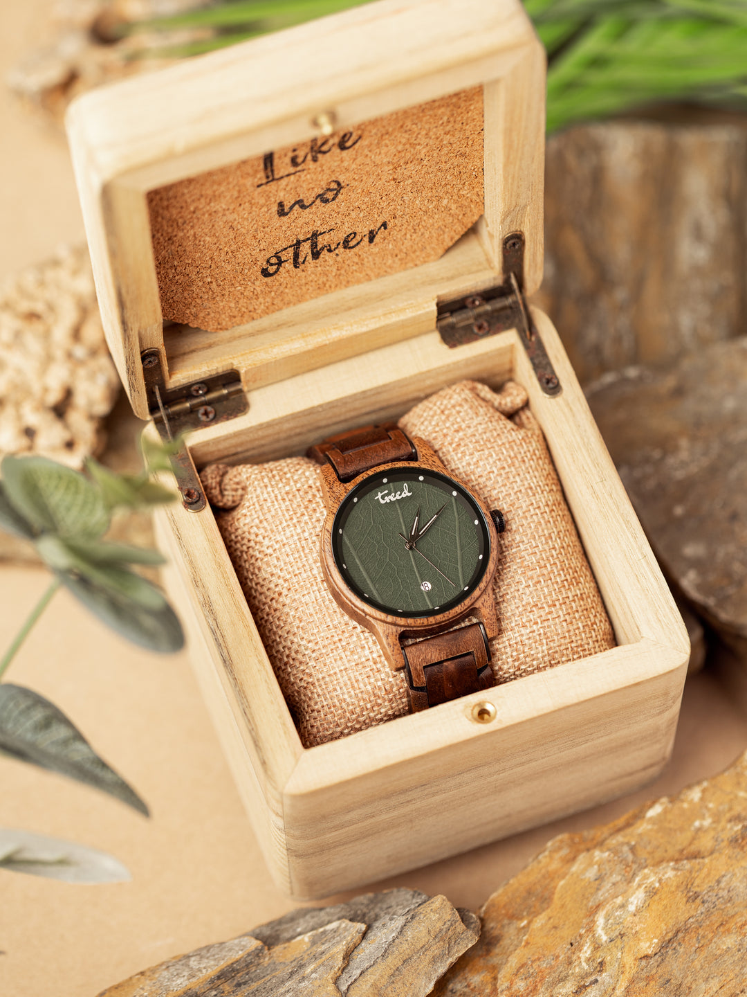 Treed Groove (Walnut)