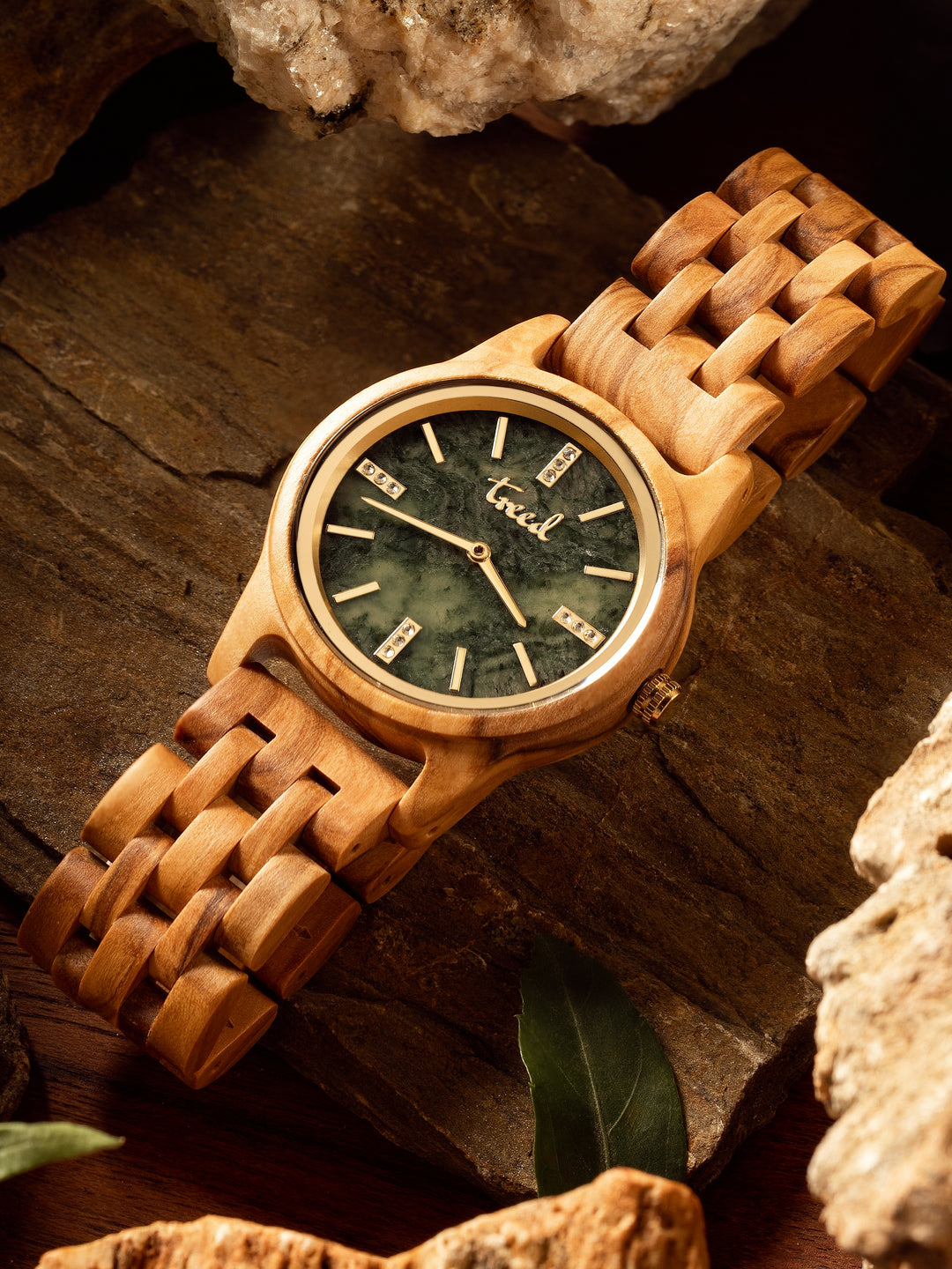 Treed Lana (Olive/Green) olive wood watch with genuine green marble dial